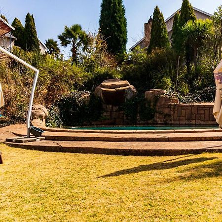 Valley View Dullstroom - Check In At The Highlander Hotel Dış mekan fotoğraf